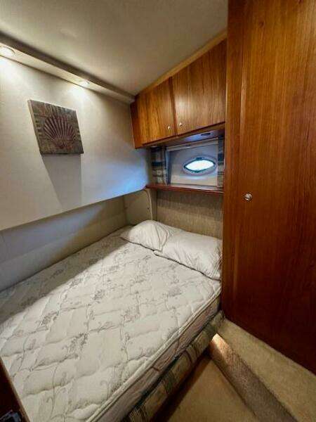 42ft Silverton Yacht For Sale