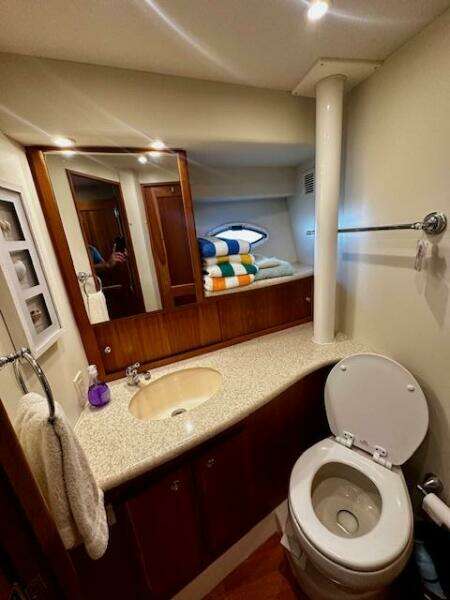 42ft Silverton Yacht For Sale