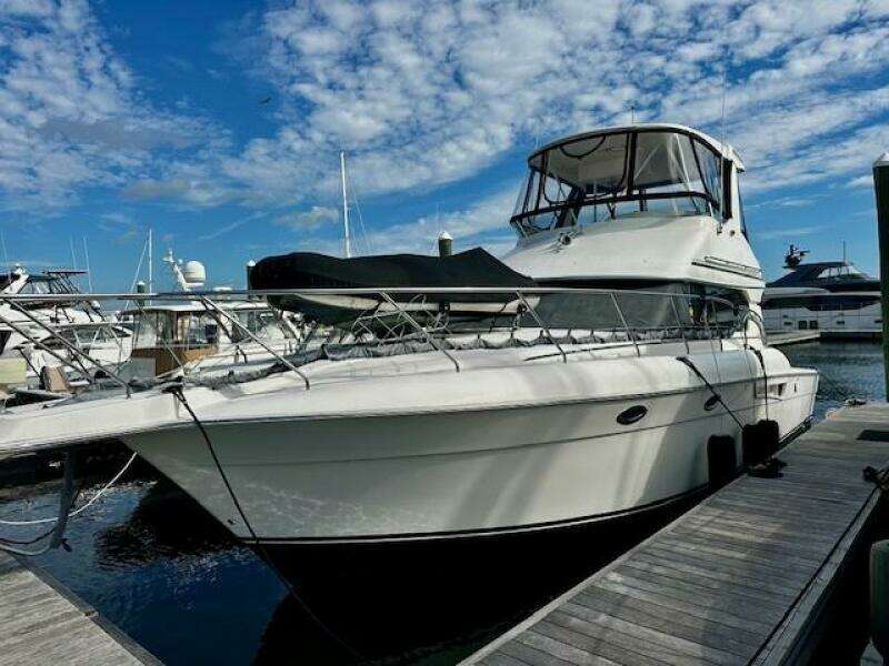 42ft Silverton Yacht For Sale