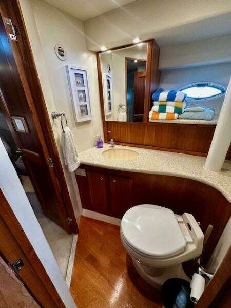 42ft Silverton Yacht For Sale