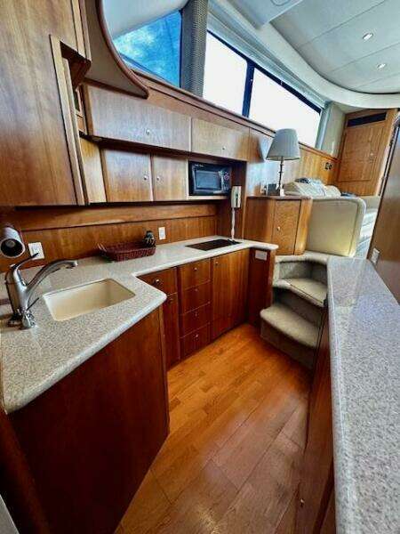 42ft Silverton Yacht For Sale