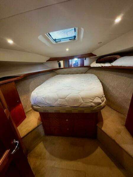 42ft Silverton Yacht For Sale