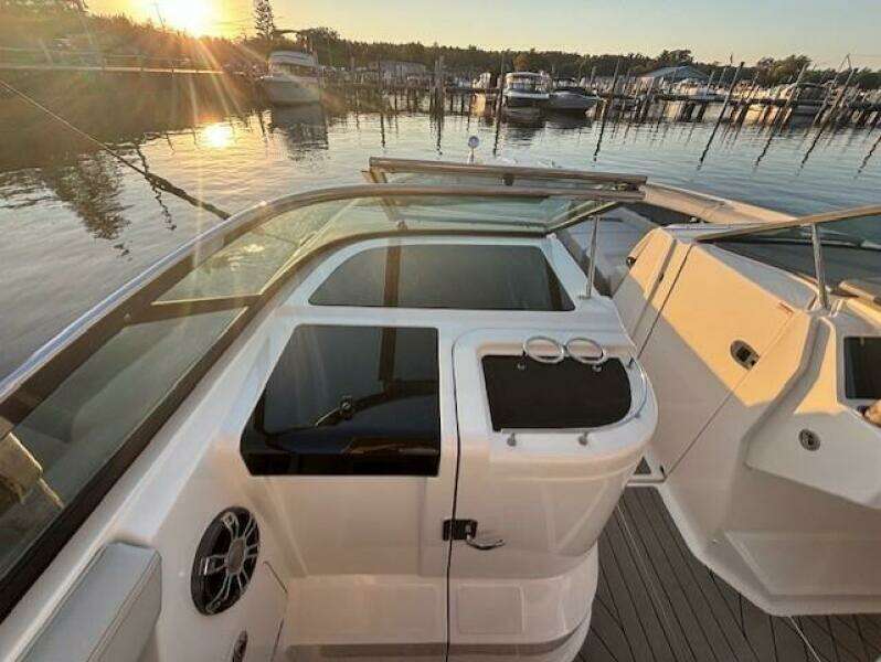 35ft Sea Ray Yacht For Sale