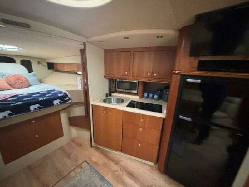 38ft Cruisers Yachts Yacht For Sale