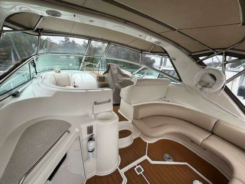 38ft Cruisers Yachts Yacht For Sale