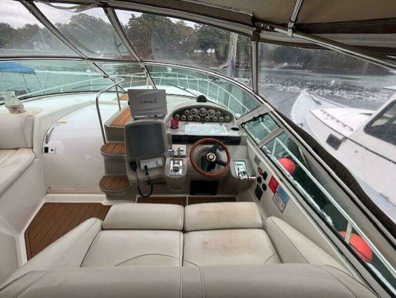 38ft Cruisers Yachts Yacht For Sale