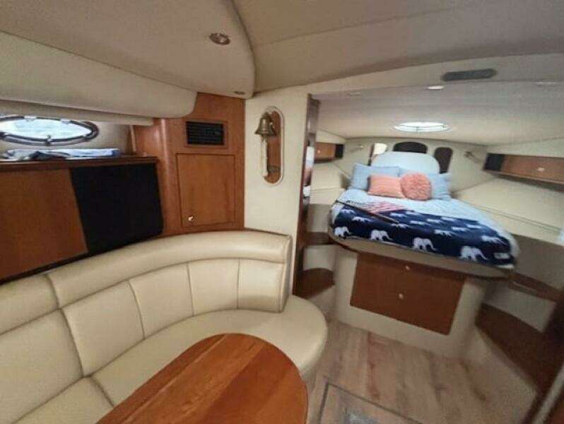 38ft Cruisers Yachts Yacht For Sale