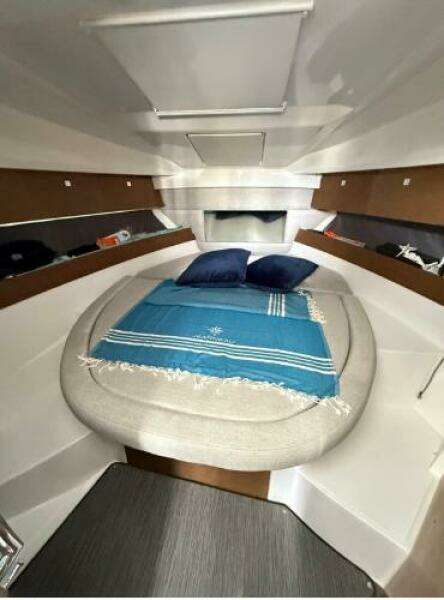 29ft Jeanneau Yacht For Sale 29ft Jeanneau Yacht For Sale