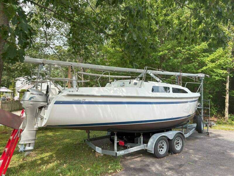 25ft Catalina Yacht For Sale