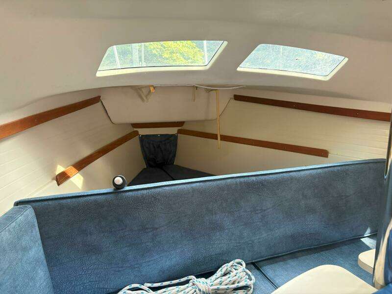 25ft Catalina Yacht For Sale