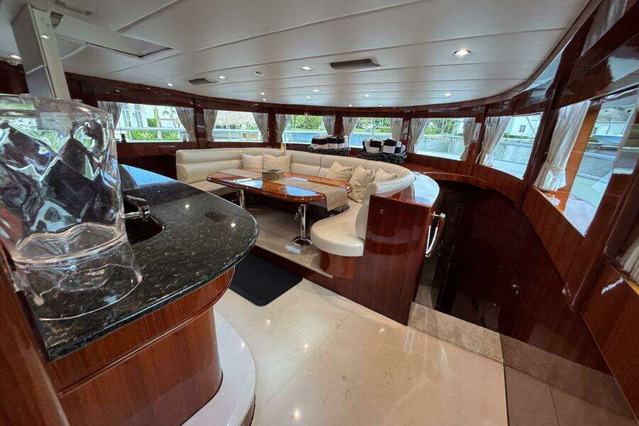 ALENIEL 87ft Johnson Yacht For Sale