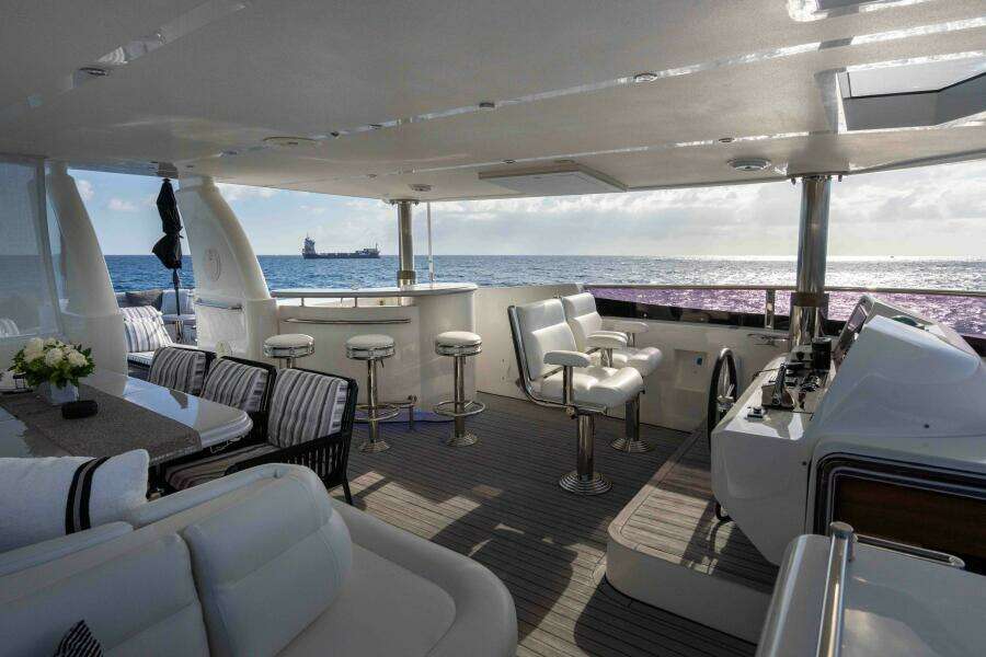 ALENIEL 87ft Johnson Yacht For Sale