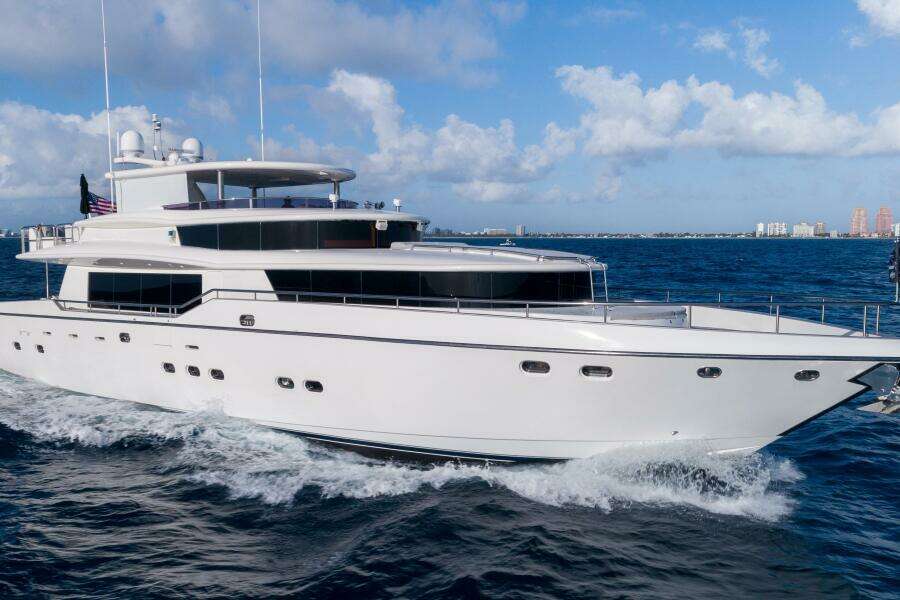 ALENIEL 87ft Johnson Yacht For Sale