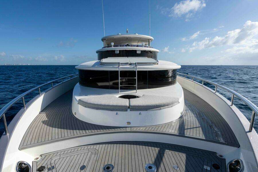 ALENIEL 87ft Johnson Yacht For Sale