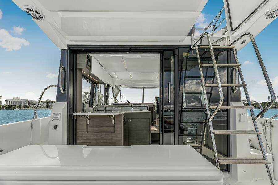 Rhapsody of Sea 40ft Jeanneau Yacht For Sale