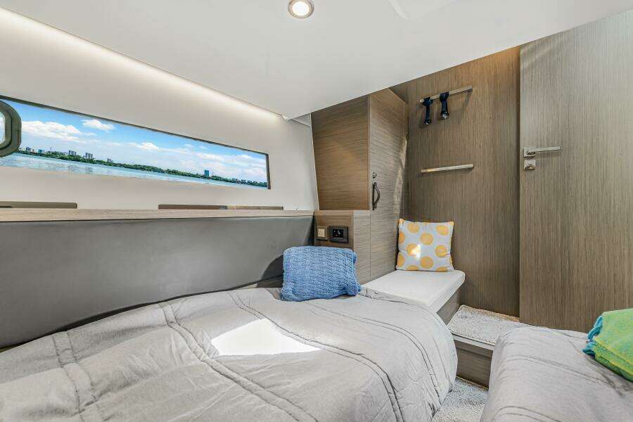 Rhapsody of Sea 40ft Jeanneau Yacht For Sale