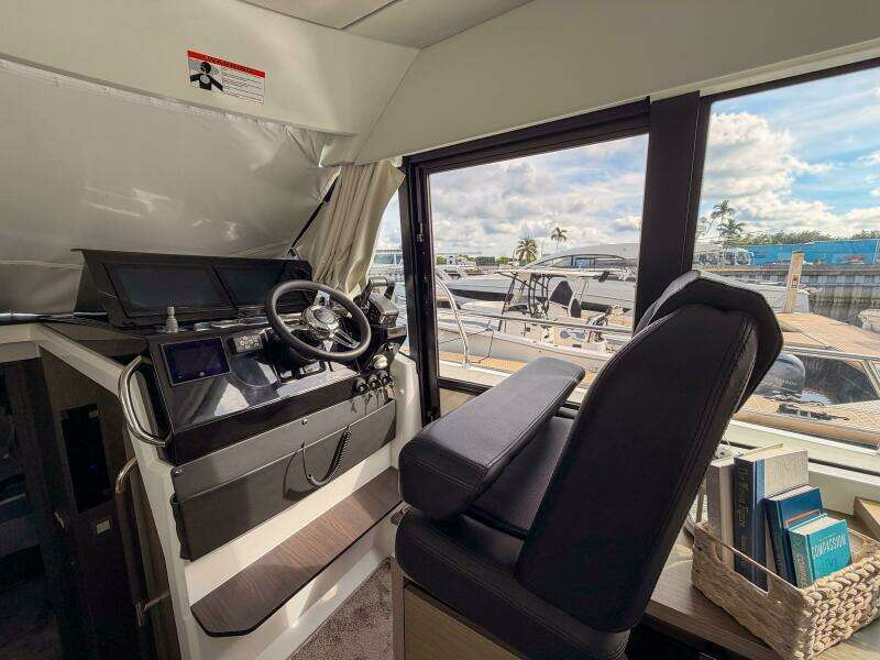 Rhapsody of Sea 40ft Jeanneau Yacht For Sale