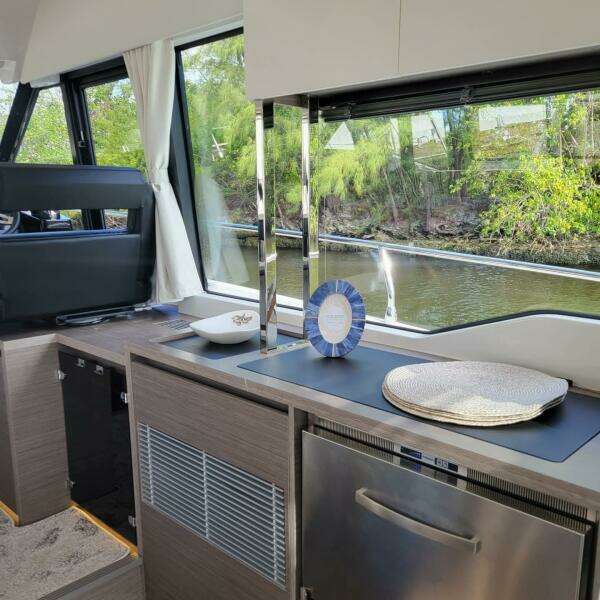 Rhapsody of Sea 40ft Jeanneau Yacht For Sale Rhapsody of Sea 40ft Jeanneau Yacht For Sale