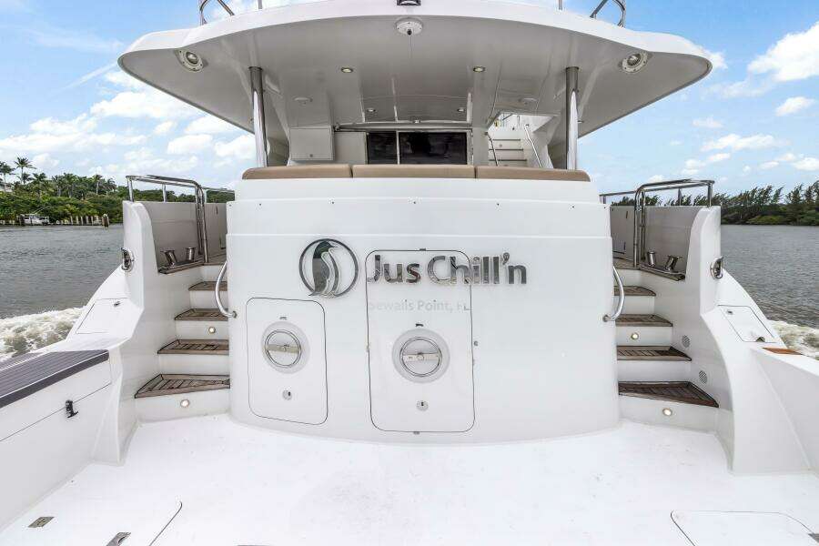 JUS CHILL N 84ft Cheoy Lee Yacht For Sale JUS CHILL N 84ft Cheoy Lee Yacht For Sale