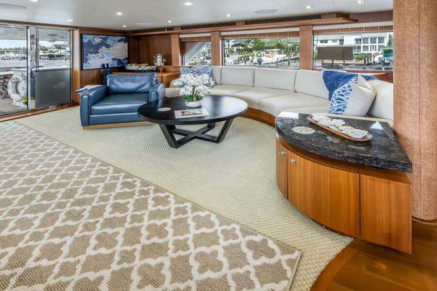 JUS CHILL N 84ft Cheoy Lee Yacht For Sale JUS CHILL N 84ft Cheoy Lee Yacht For Sale