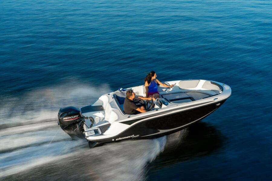 15ft Bayliner Yacht For Sale