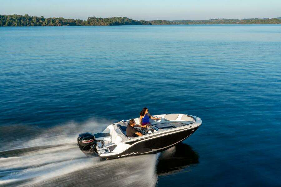 15ft Bayliner Yacht For Sale