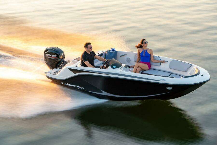 15ft Bayliner Yacht For Sale