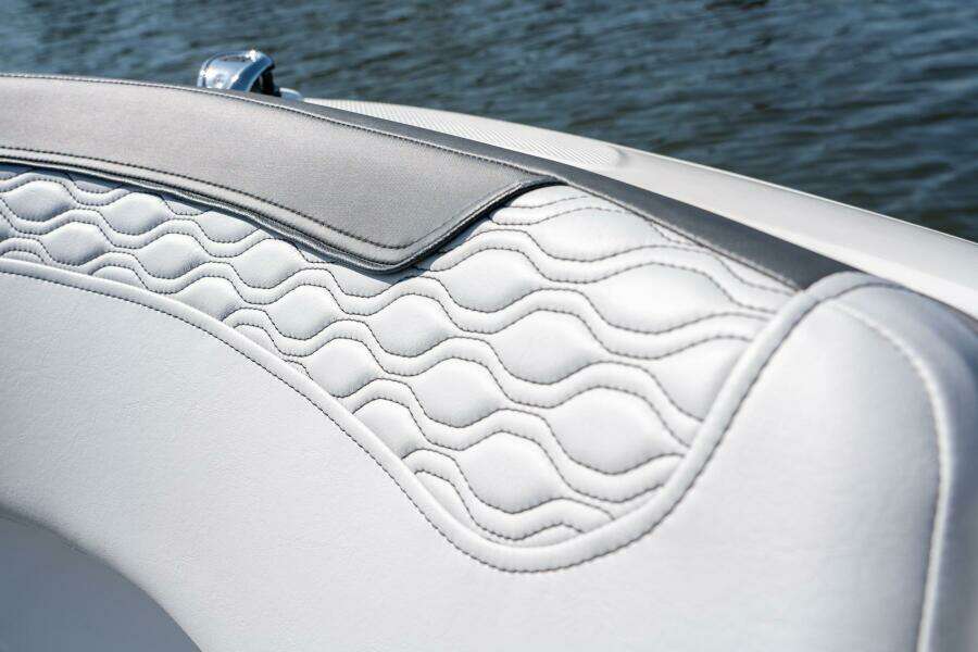 15ft Bayliner Yacht For Sale