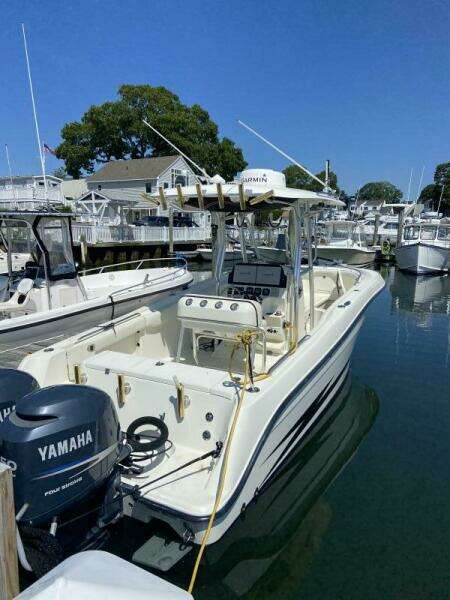25ft Hydra Sports Yacht For Sale