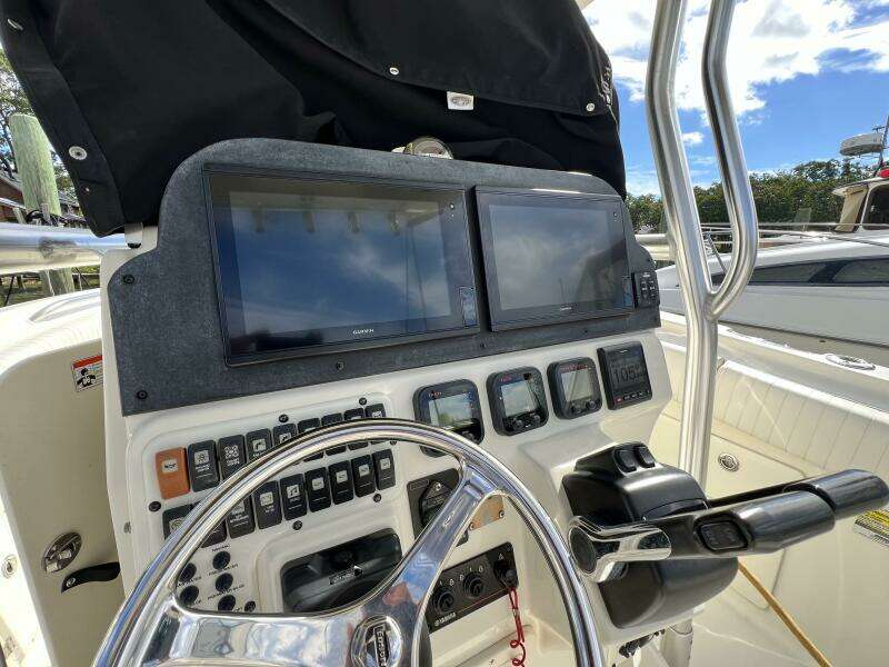 25ft Hydra Sports Yacht For Sale