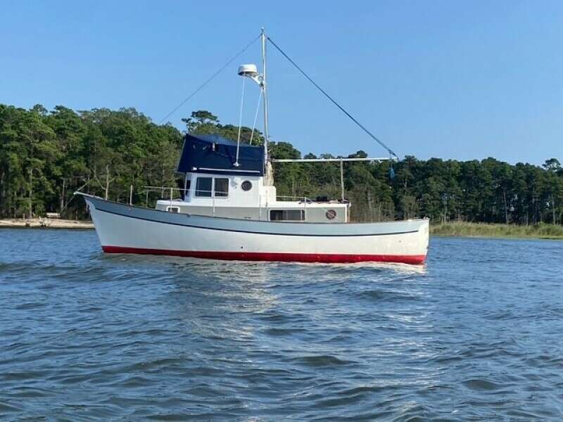 Dulcinea 30ft Willard Yacht For Sale