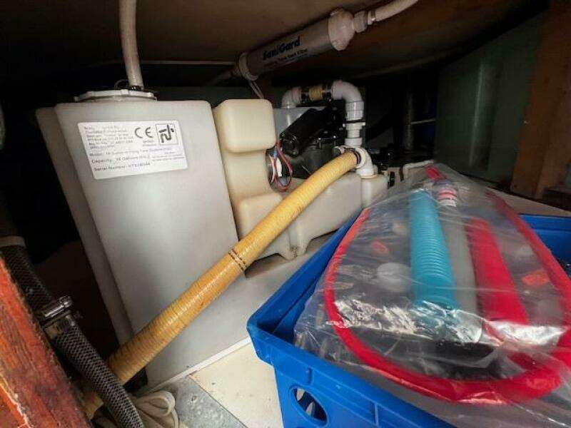 Dulcinea 30ft Willard Yacht For Sale