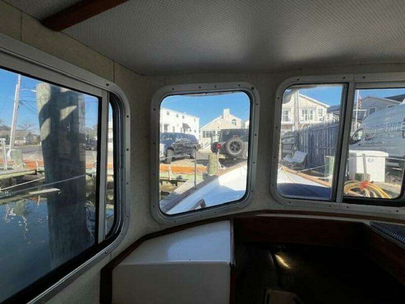 Dulcinea 30ft Willard Yacht For Sale