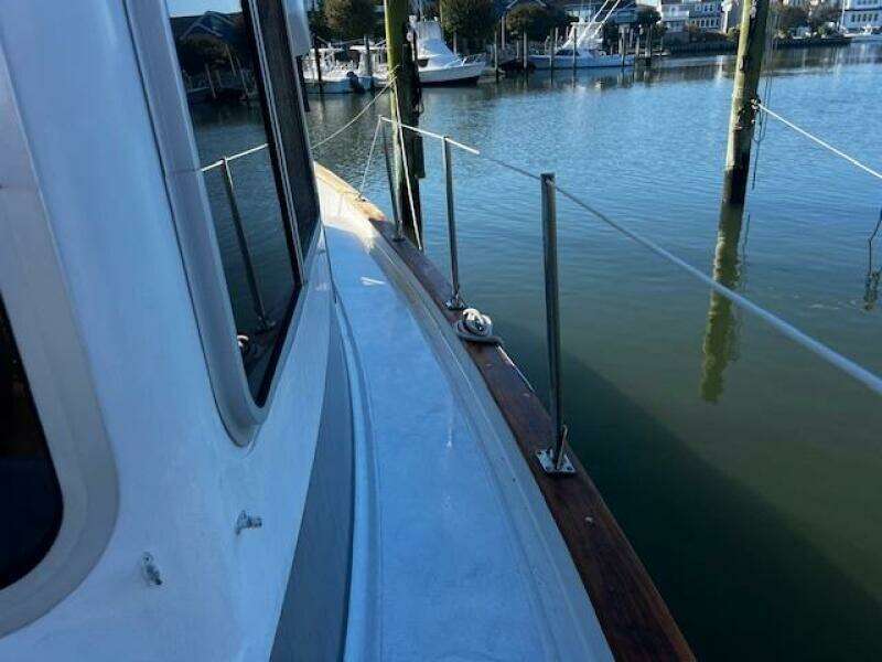 Dulcinea 30ft Willard Yacht For Sale