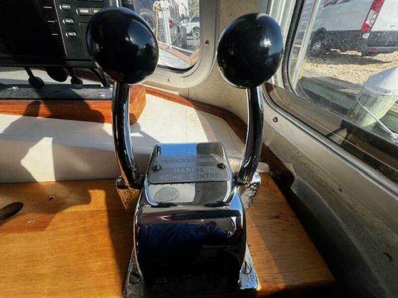 Dulcinea 30ft Willard Yacht For Sale