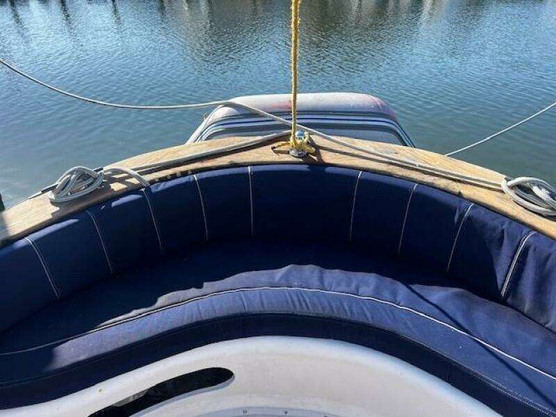 Dulcinea 30ft Willard Yacht For Sale