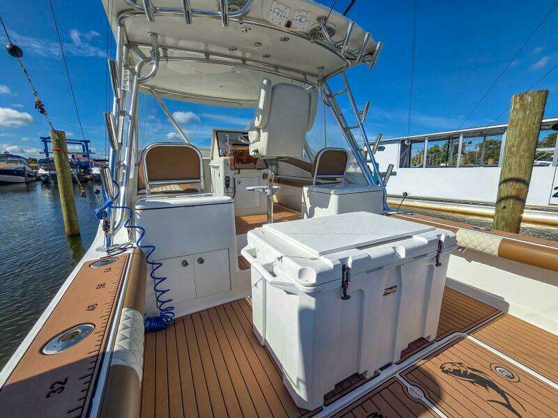 35ft Buddy Davis Yacht For Sale
