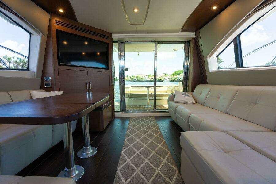 GET  ER DONE  51ft Sea Ray Yacht For Sale