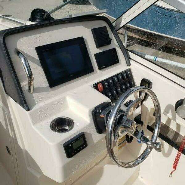 23ft Grady White Yacht For Sale