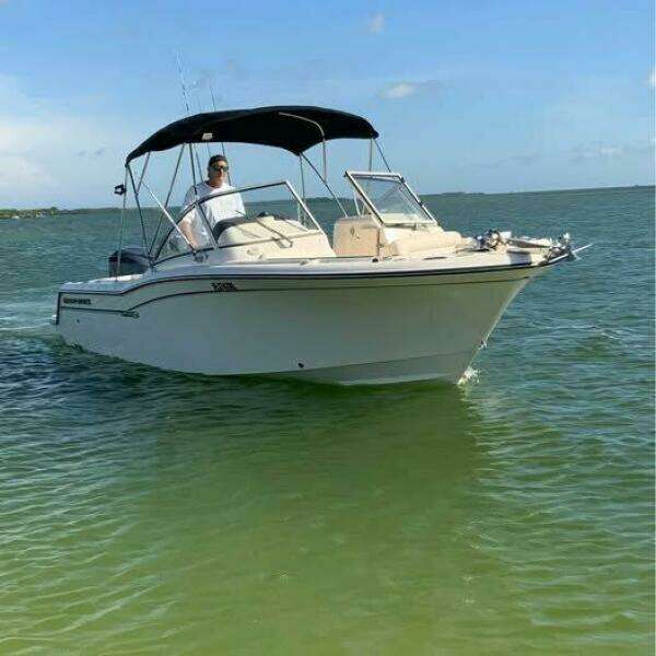 23ft Grady White Yacht For Sale