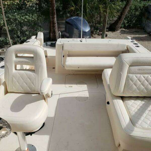 23ft Grady White Yacht For Sale