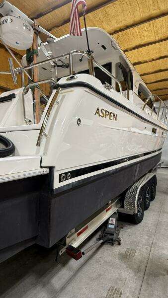 LYNDAH LOU  37ft Aspen Yacht For Sale