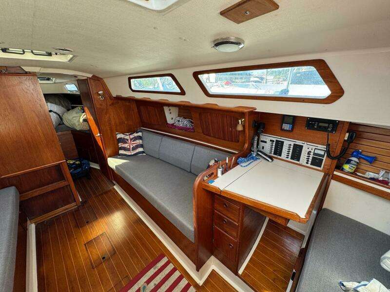 30ft Sabre Yacht For Sale