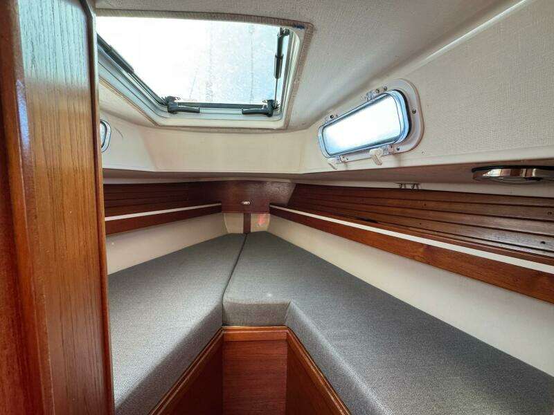 30ft Sabre Yacht For Sale