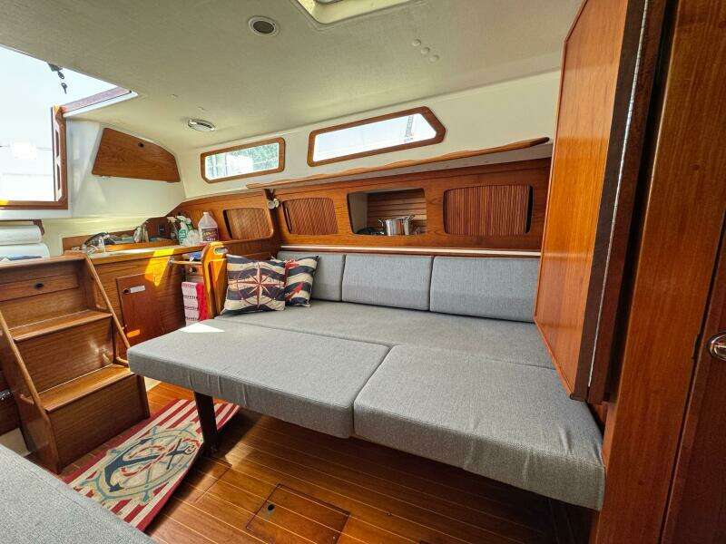 30ft Sabre Yacht For Sale