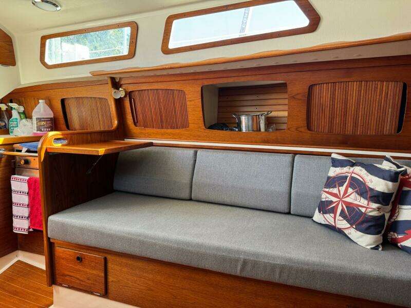 30ft Sabre Yacht For Sale