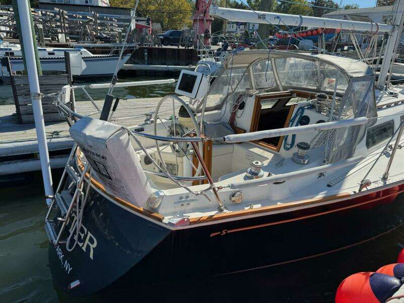 30ft Sabre Yacht For Sale