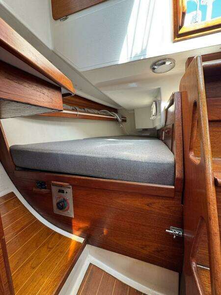 30ft Sabre Yacht For Sale