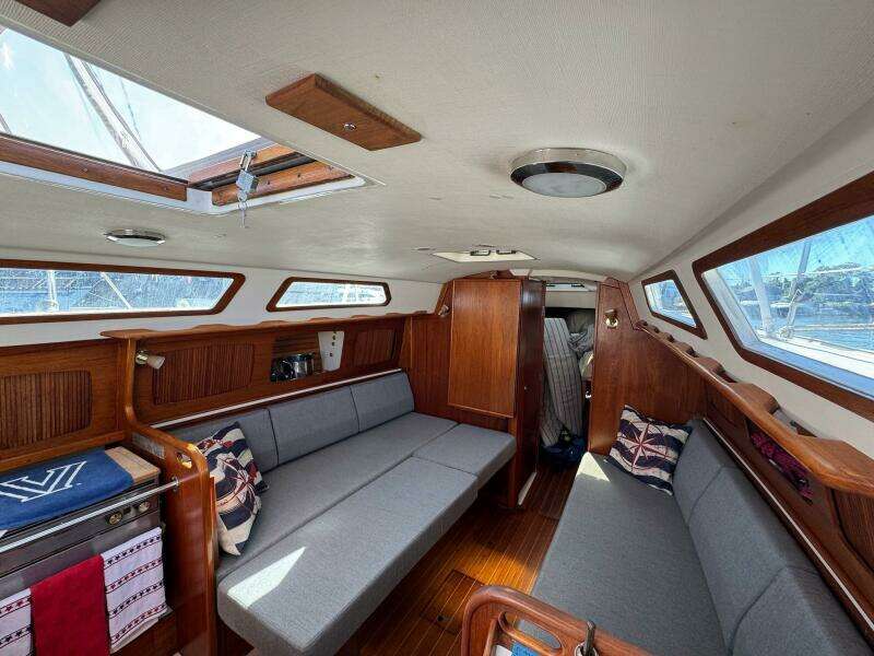 30ft Sabre Yacht For Sale