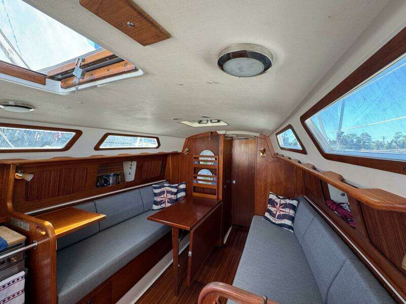 30ft Sabre Yacht For Sale